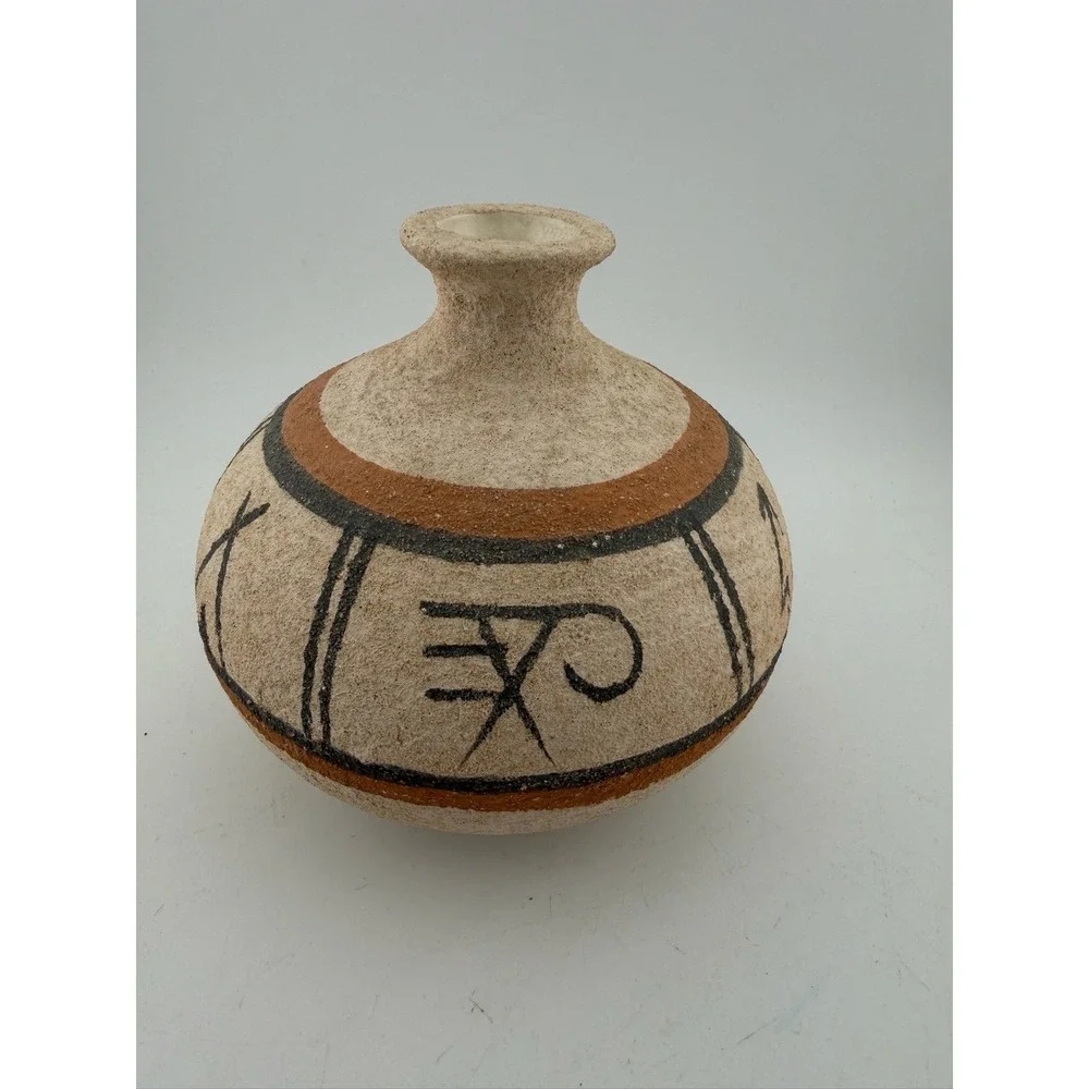 Vintage Southwestern Style Ceramic Pot‎ Hand Painted Native American Inspired